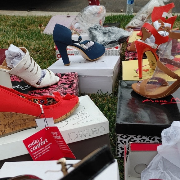 UNUSED SHOE BUNDLE! NEED TO GO ASAP - Picture 2 of 8